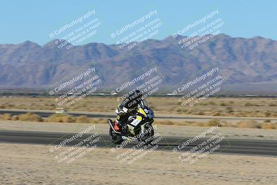 media/Dec-05-2024-Racers Edge (Thu) [[e102e0690b]]/3-B Group/Session 1 Speed Pans/